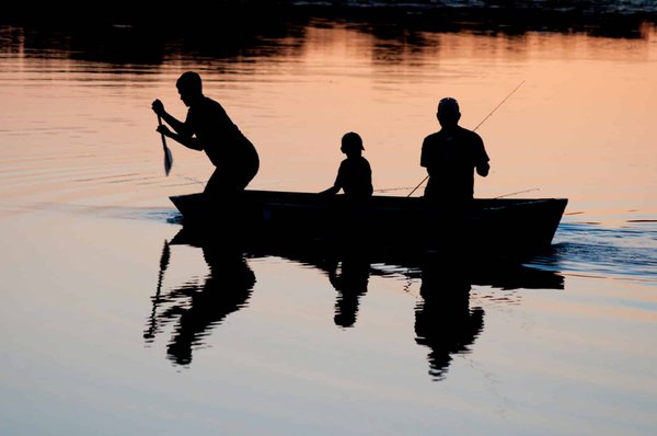 Comment vivre une expérience de pêche traditionnelle avec les Aymaras sur le lac Titicaca?